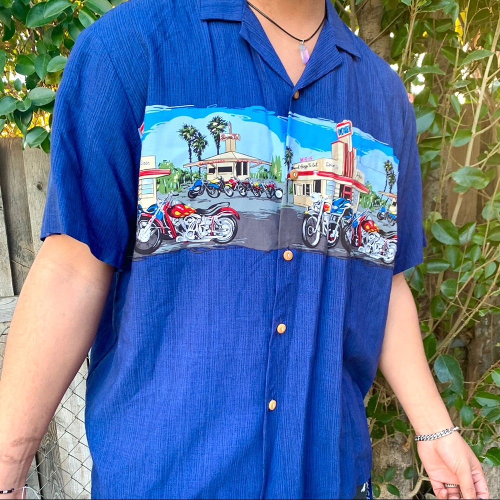 Paradise found vintage button up